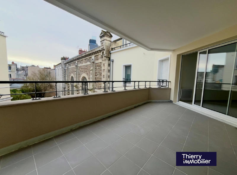 Appartement - 72 m² - 3 pièces