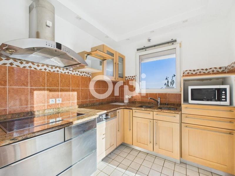 Villa - 172 m² - 6 pièces