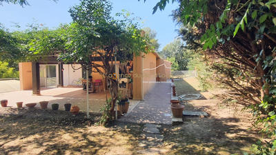 Villa - 166 m² - 6 pièces