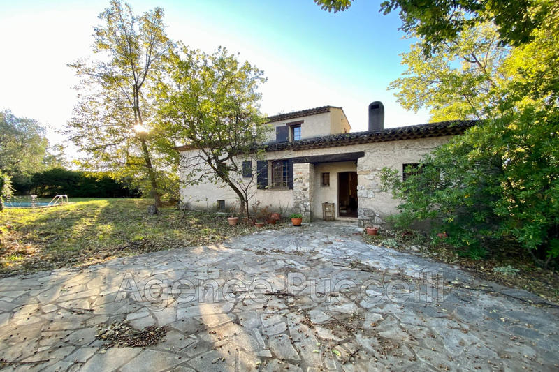 Maison - 138 m² - 6 pièces