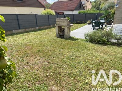 Maison - 95 m² - 5 pièces