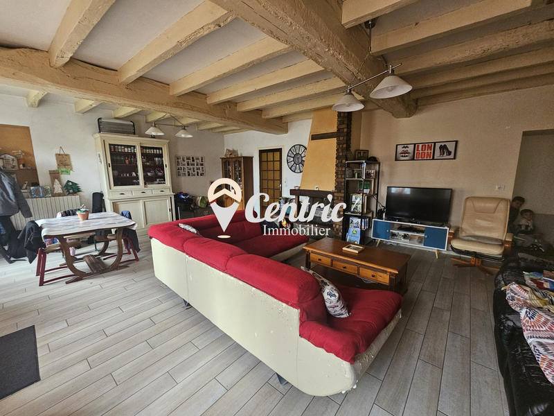 Maison - 233 m² - 6 pièces