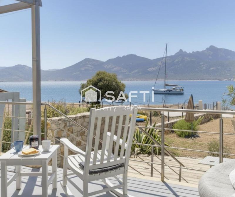 Villa - 97 m² - 5 pièces