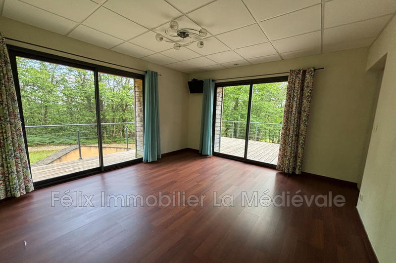 Maison - 173 m² - 6 pièces