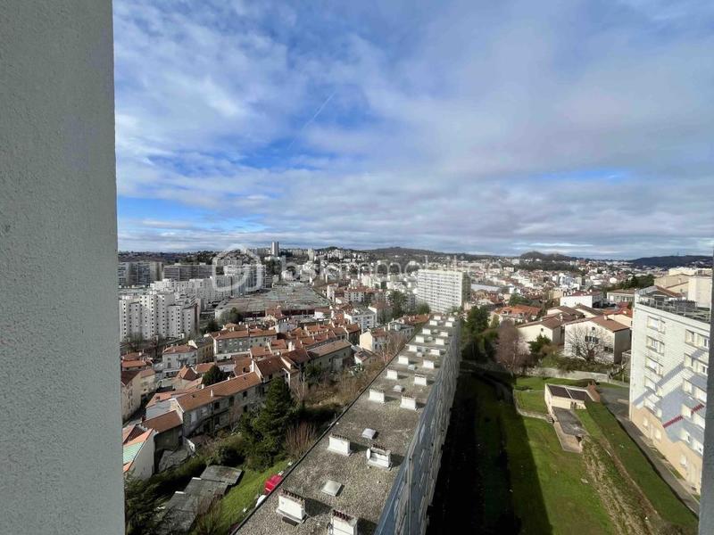 Appartement - 76 m² - 4 pièces