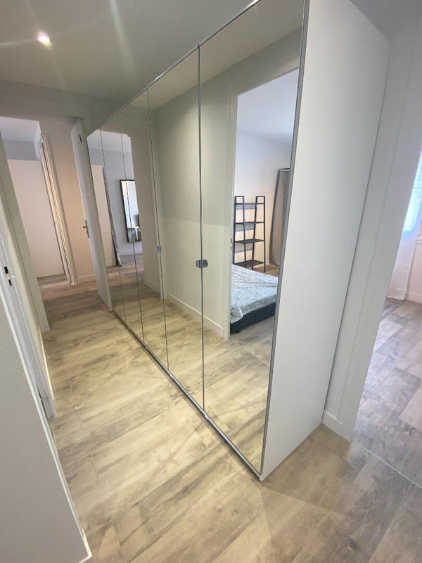 Appartement - 79 m² - 5 pièces