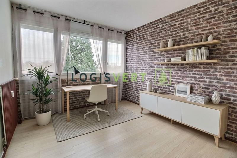 Appartement - 90 m² - 5 pièces