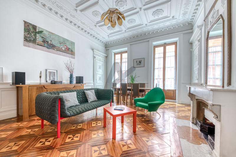 Appartement - 180 m² - 5 pièces