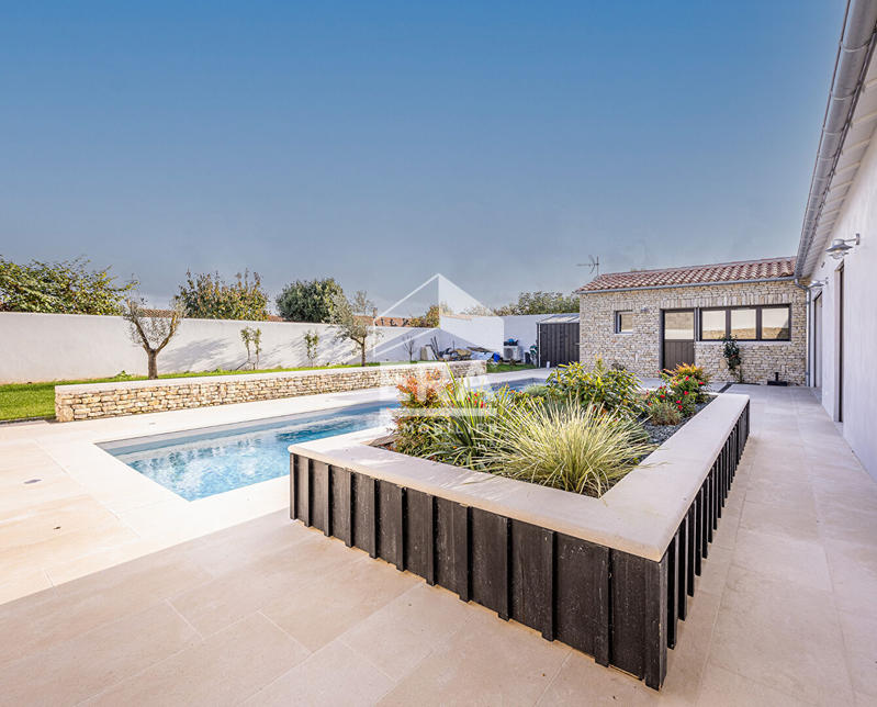 Maison - 130 m² - 5 pièces