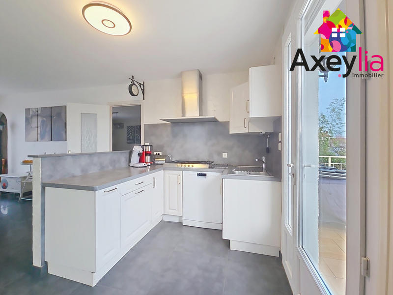 Maison - 118 m² - 6 pièces