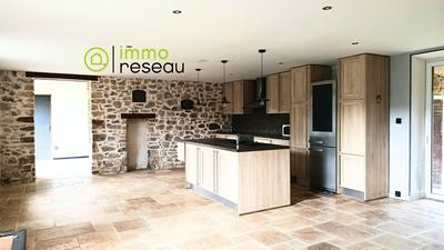 Maison - 158 m² - 5 pièces