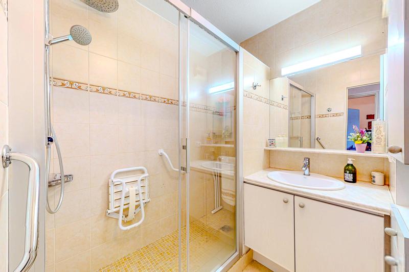 Appartement - 49 m² - 2 pièces