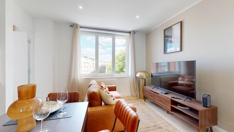 Appartement - 61 m² - 5 pièces