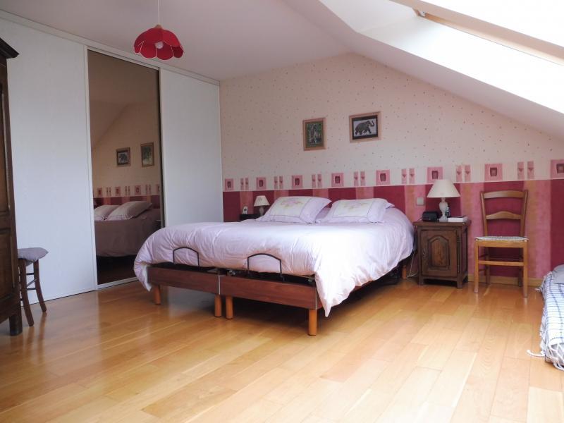 Maison - 177 m² - 7 pièces