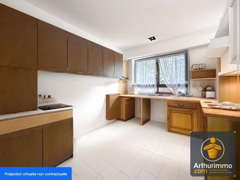 Appartement - 104 m² - 5 pièces