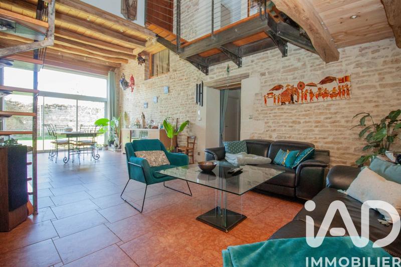 Maison - 280 m² - 8 pièces
