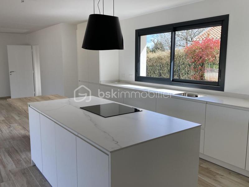 Maison - 146 m² - 5 pièces