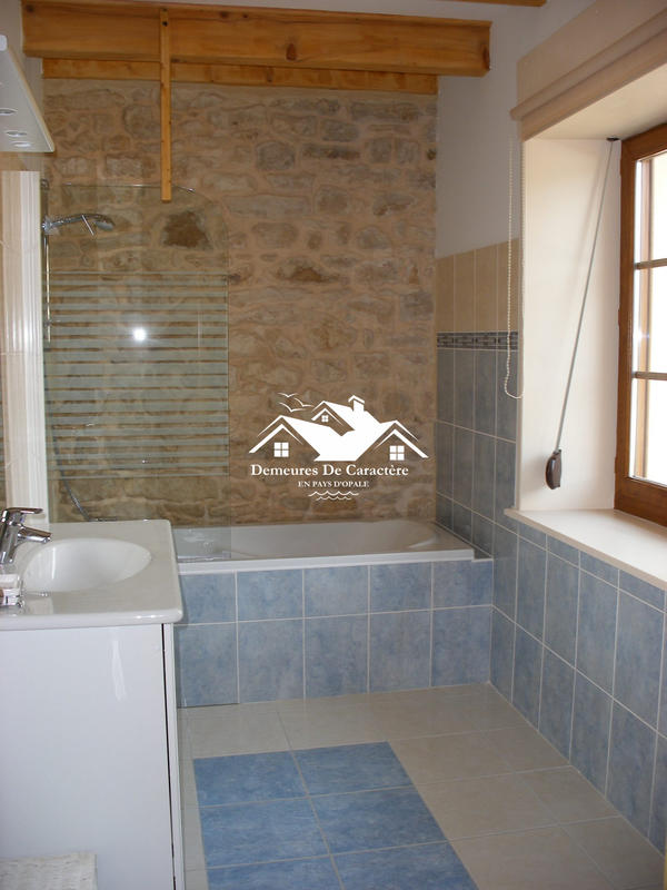 Maison - 359 m² - 11 pièces