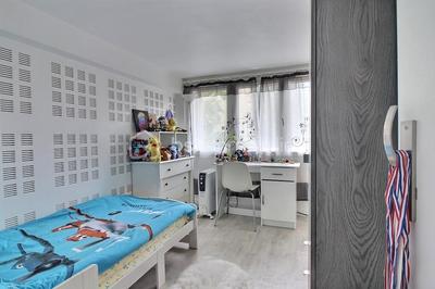 Appartement - 82 m² - 4 pièces