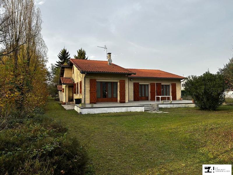 Maison traditionnelle - 140 m² - 5 pièces