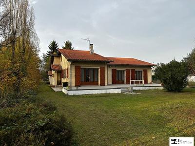 Maison traditionnelle - 140 m² - 5 pièces