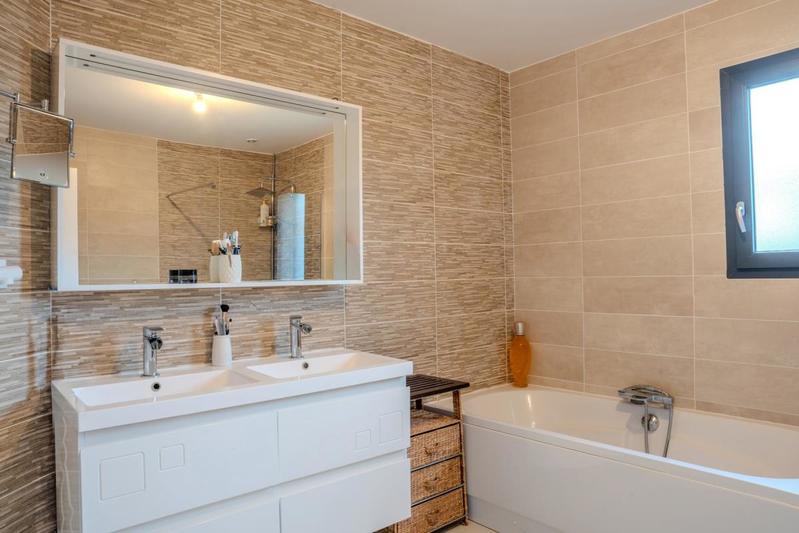 Villa - 145 m² - 5 pièces