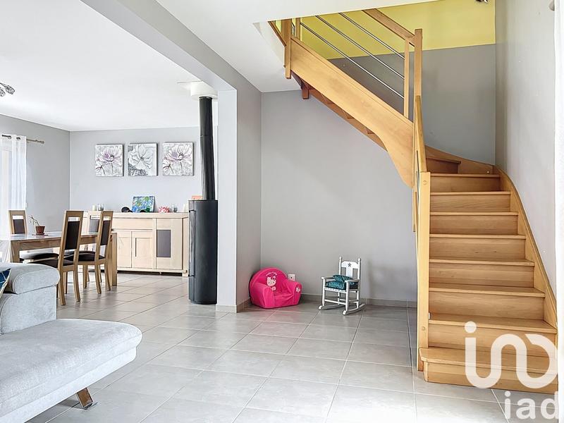 Maison - 210 m² - 10 pièces