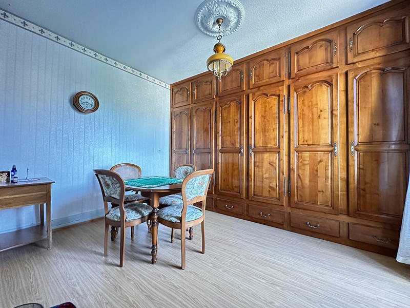 Maison - 139 m² - 7 pièces