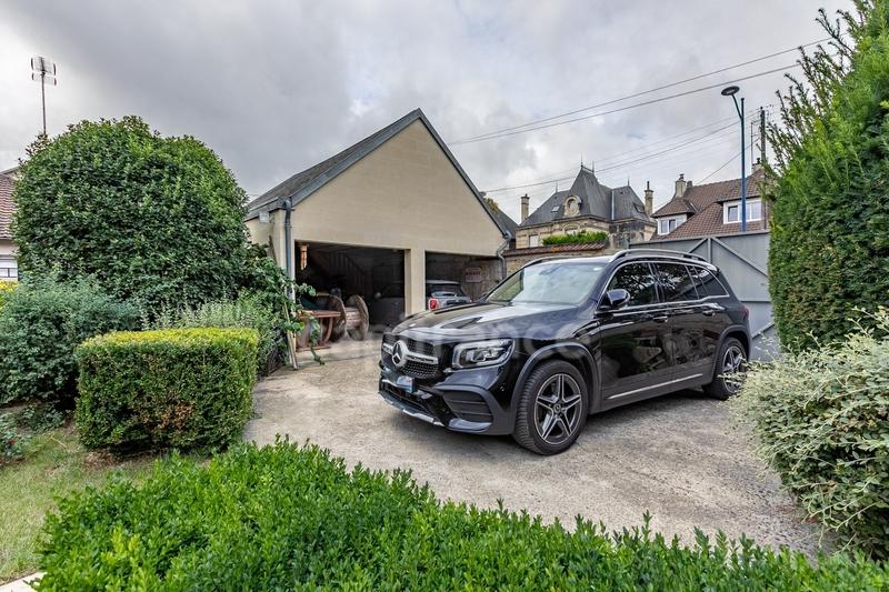 Maison - 175 m² - 7 pièces