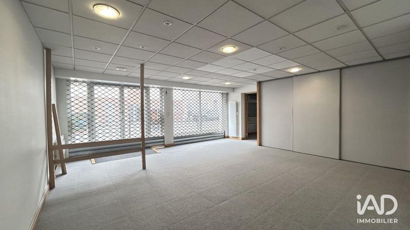 Local commercial - 99 m²