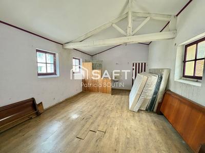 Local commercial - 255 m² - 9 pièces