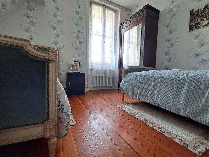 Maison - 124 m² - 7 pièces