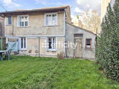 Maison - 57 m² - 3 pièces