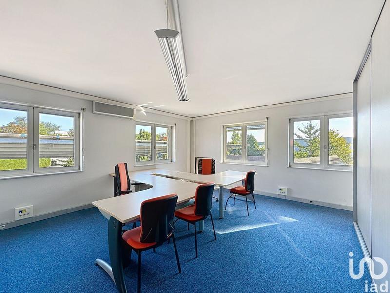 Bureau - 137 m²
