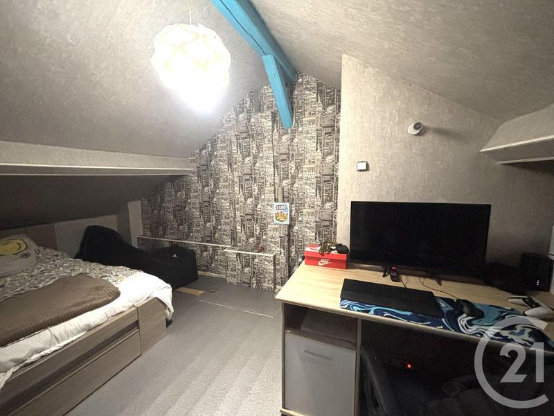 Maison - 111 m² - 4 pièces