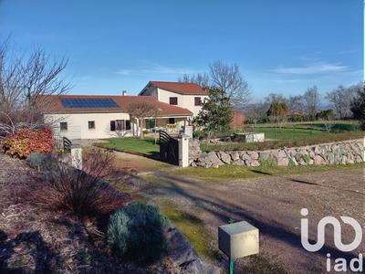 Maison - 157 m² - 6 pièces