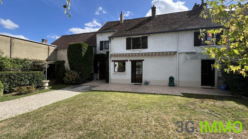 Maison de ville - 137 m² - 6 pièces