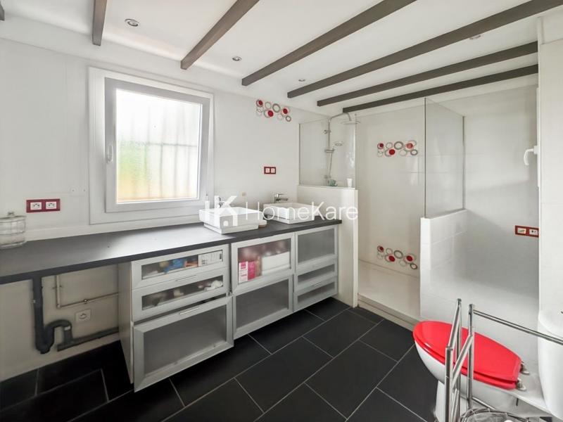 Maison ancienne - 200 m² - 6 pièces