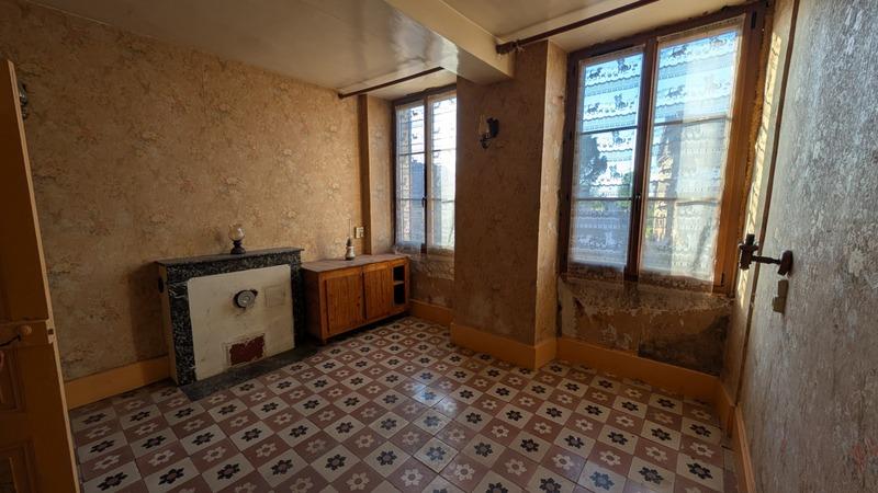 Maison - 70 m² - 5 pièces