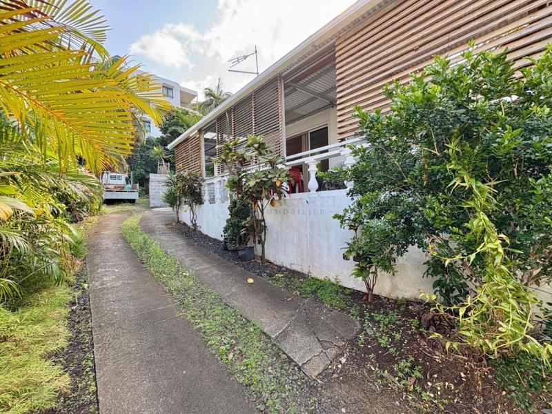 Propriété - 352 m² - 15 pièces