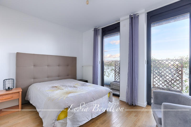 Duplex - 98 m² - 4 pièces