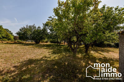 Terrain - 735 m²
