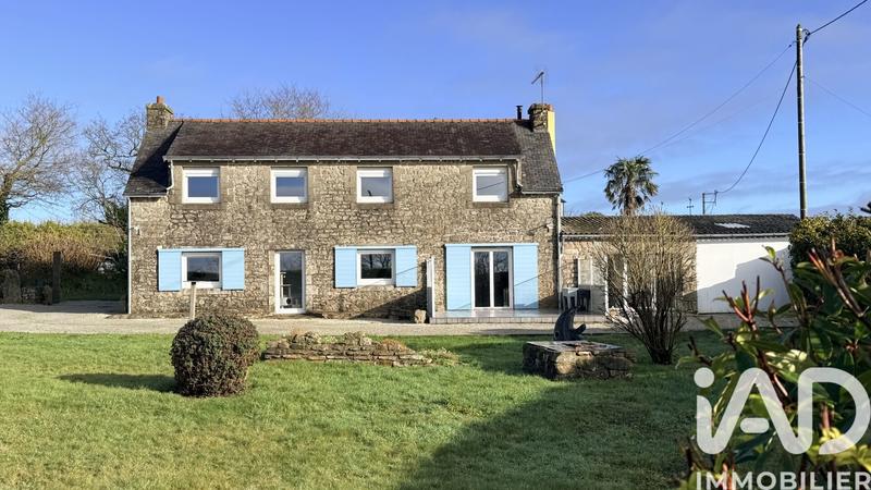 Maison - 123 m² - 8 pièces