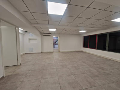 Local commercial - 150 m²