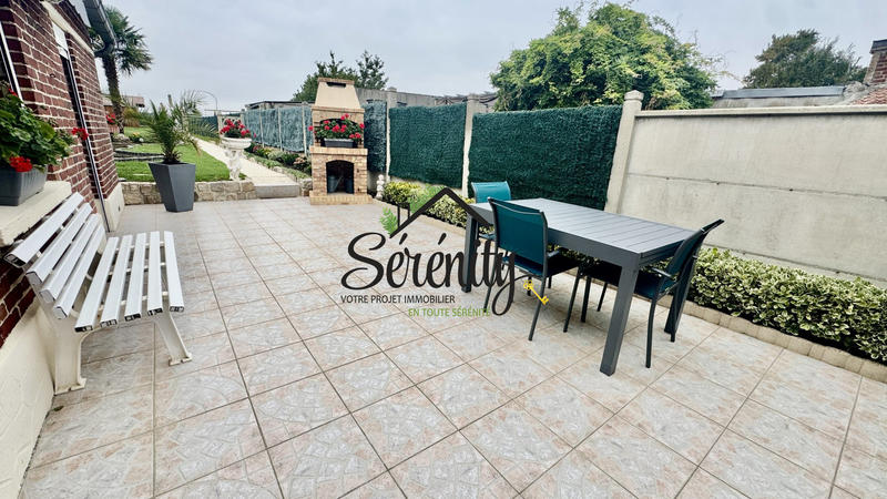 Maison - 95 m² - 6 pièces