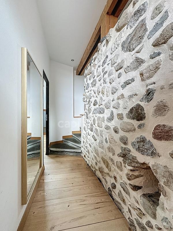 Appartement - 84 m² - 3 pièces