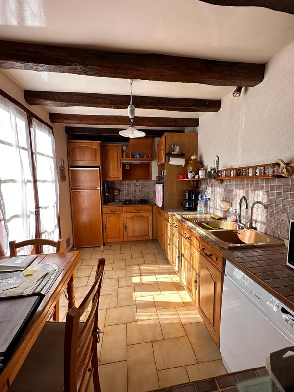 Maison - 102 m² - 4 pièces