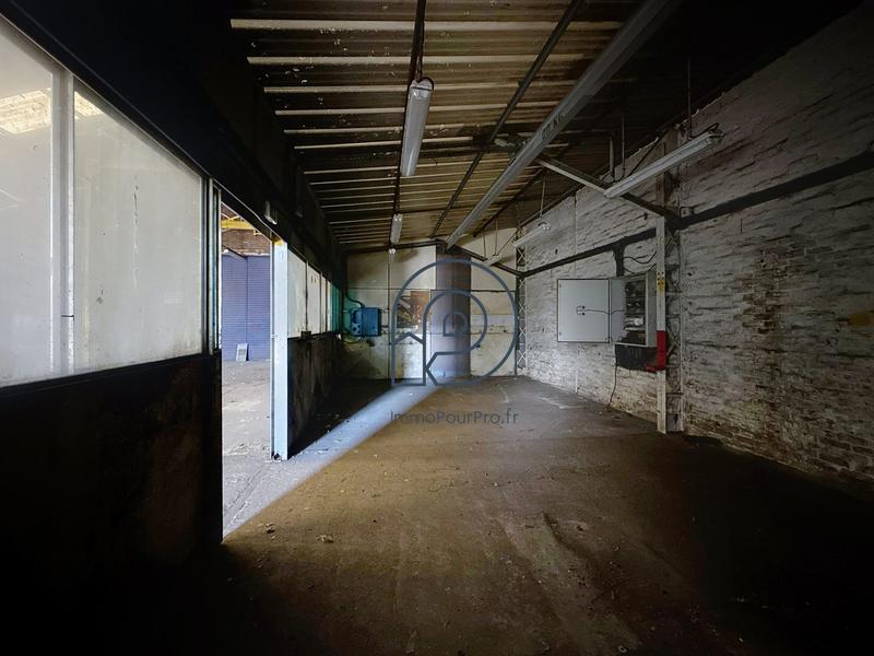 Entrepôt - 378 m²