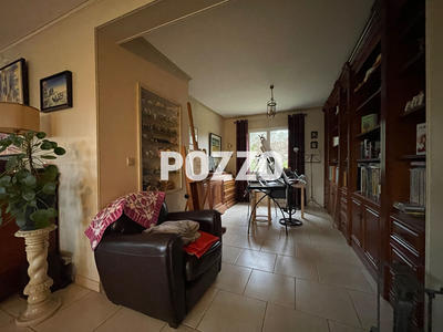 Maison - 218 m² - 7 pièces