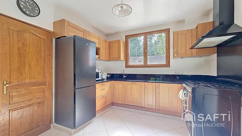 Maison - 127 m² - 6 pièces